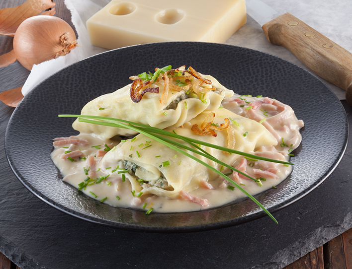 Maultaschen in Käsesahnesauce